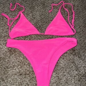 Skatie HOT PINK Ella & Dylan M